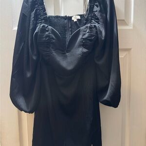 Entro Black Ruched dress